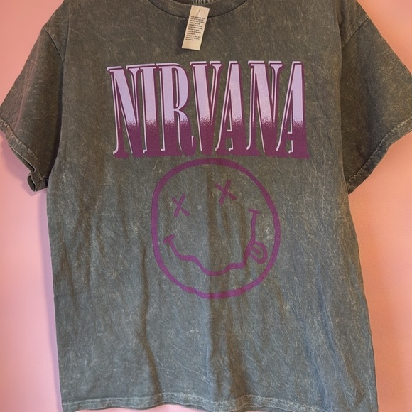 New Nirvana purple and gray t shirt size large - Picture 2 of 4